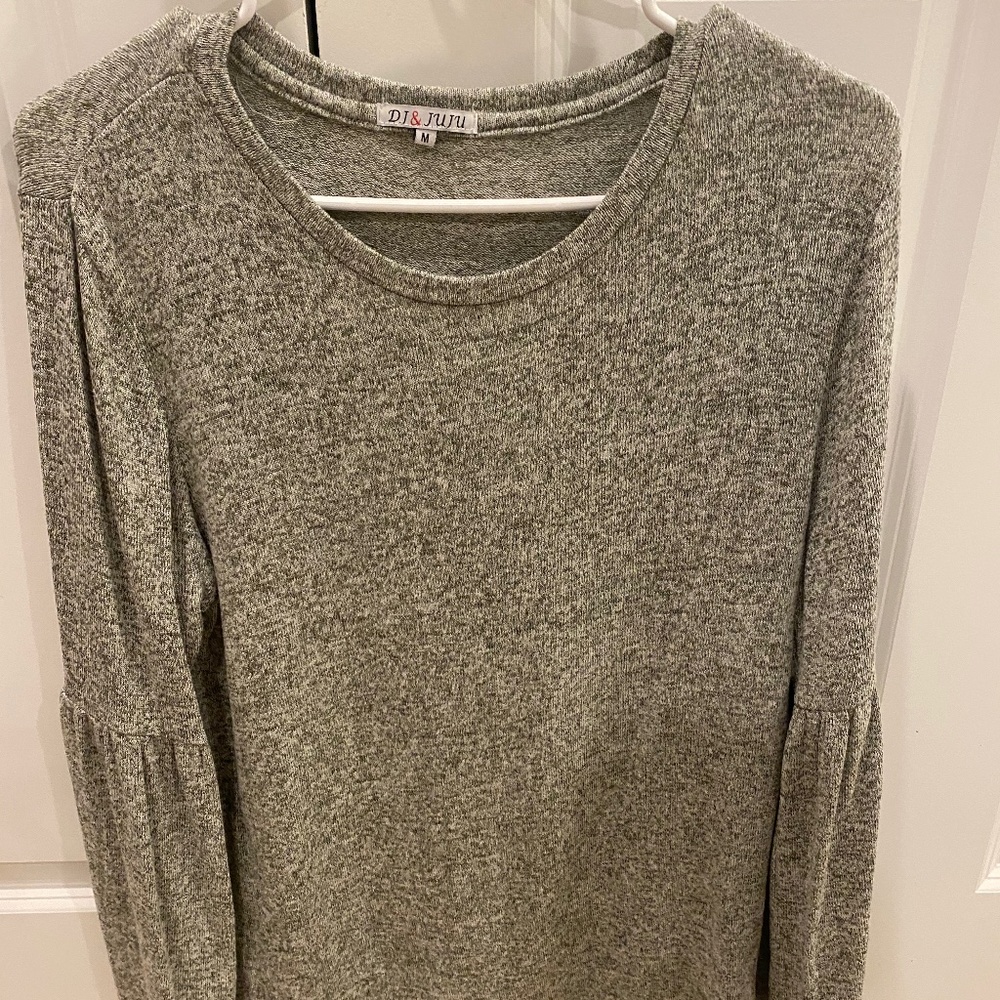 Stitch Fix DJ & JUJU Gracie Knot Top Size Medium only worn once